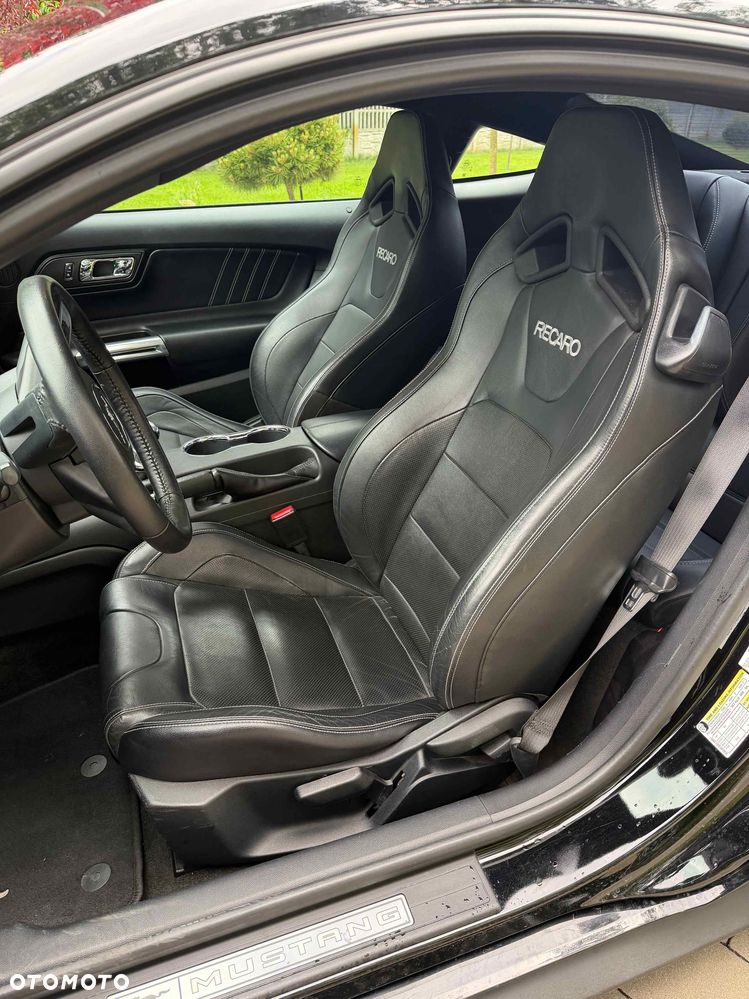 Ford Mustang 5.0 V8 Black Edition - 10