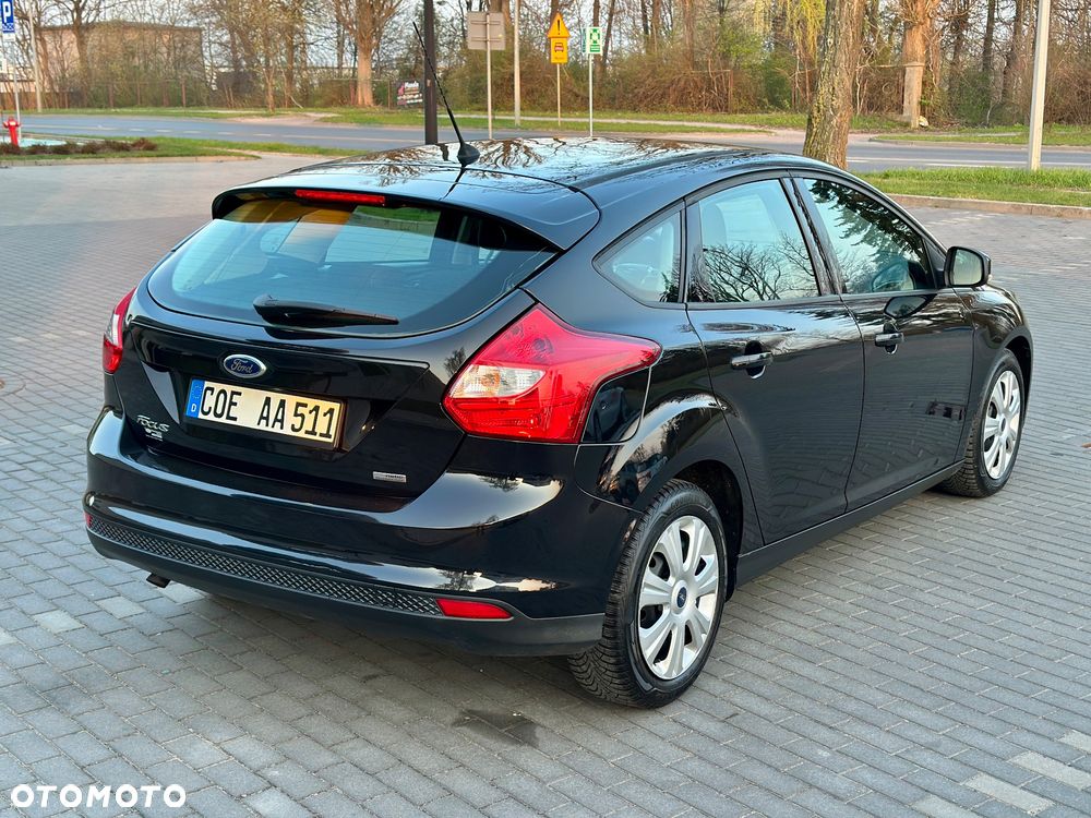 Ford Focus 1.6 TDCi DPF Start-Stopp-System SYNC Edition - 12