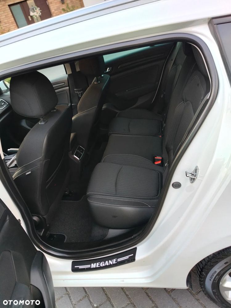 Renault Megane 1.5 dCi GT Line EDC - 8