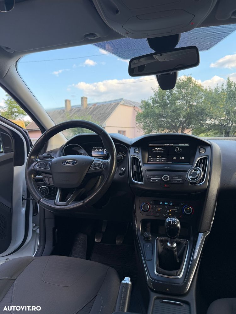 Ford Focus 1.5 TDCi Trend - 9