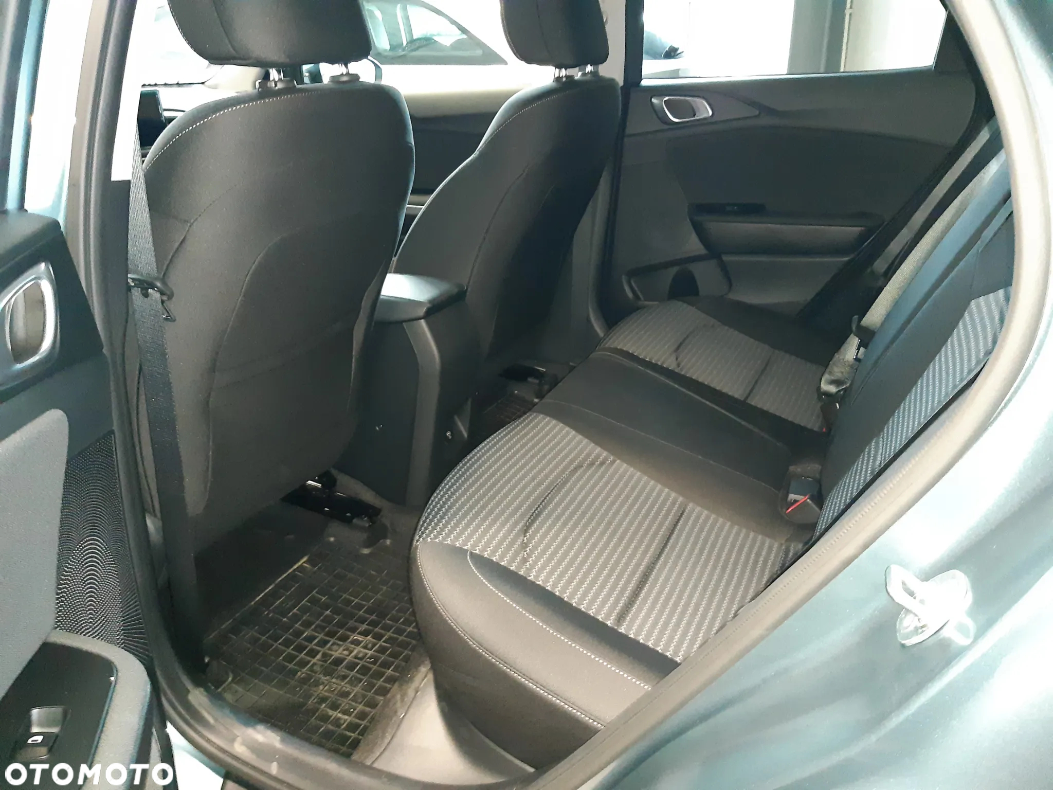 Kia XCeed 1.5 T-GDI M - 6