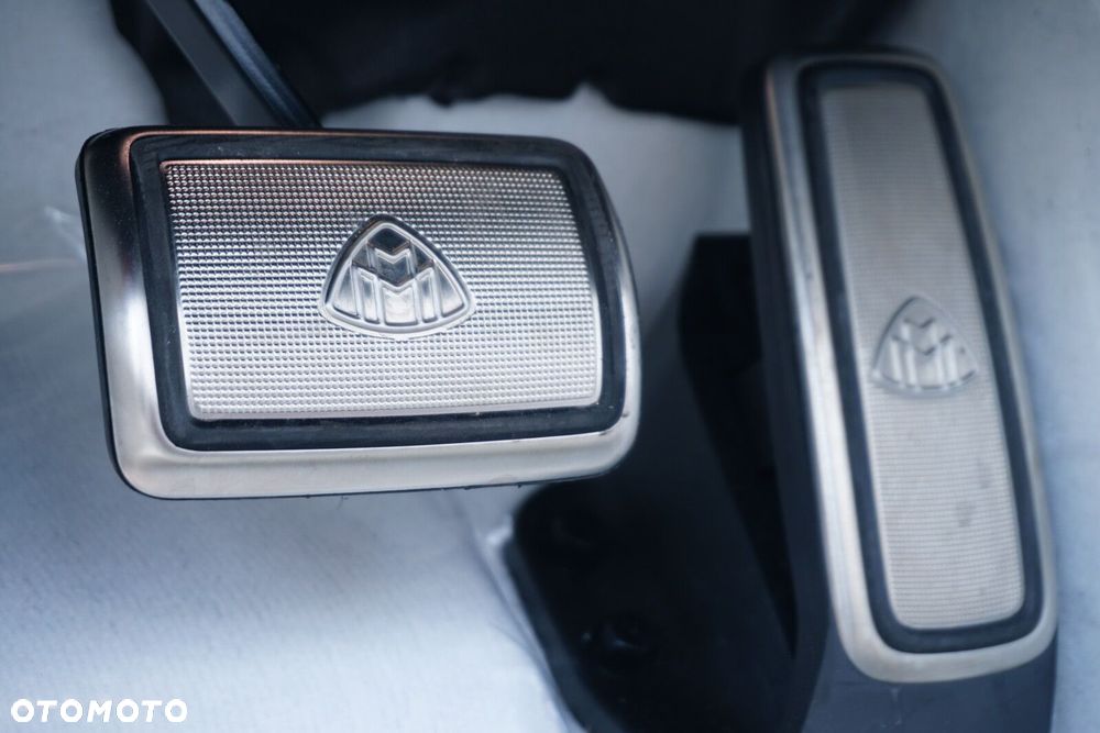 Mercedes-Benz SL Maybach 680 4-Matic+ Monogram Series - 15