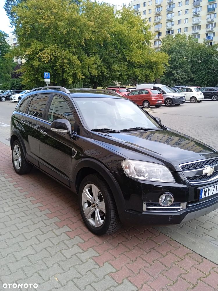 Chevrolet Captiva 2.0 4WD 7 Sitzer Automatik LT - 2