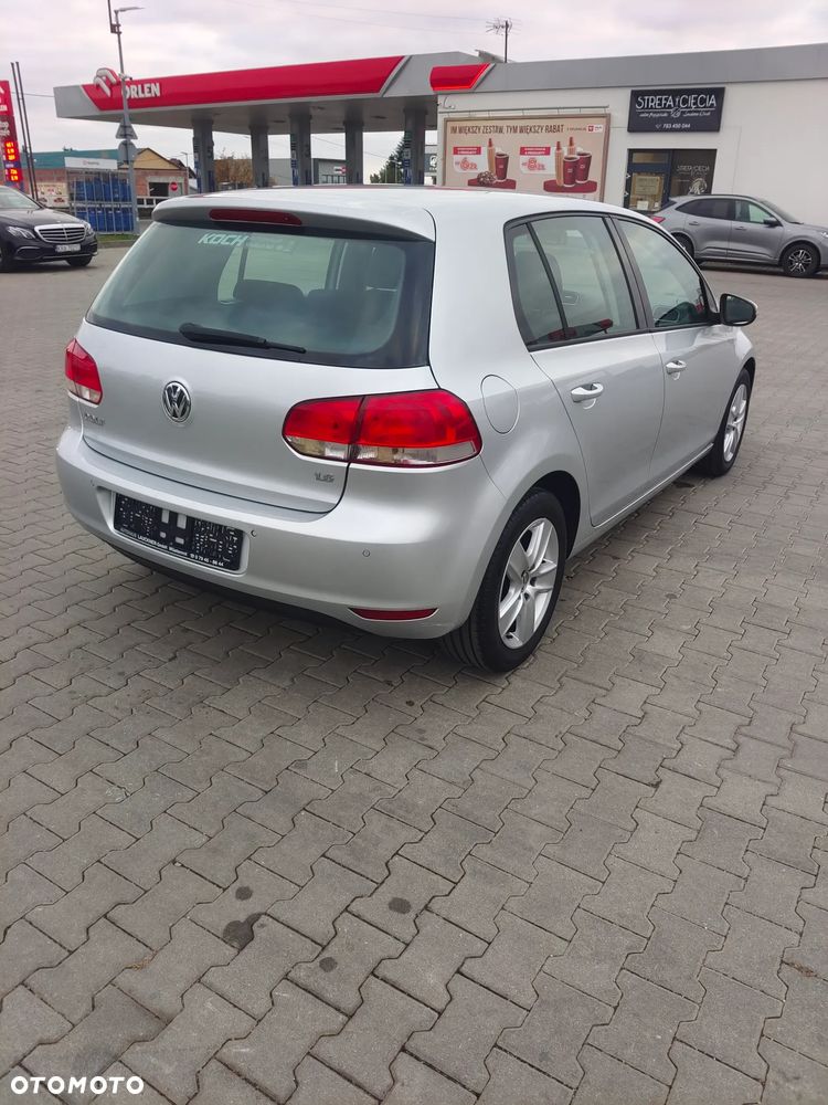 Volkswagen Golf - 17