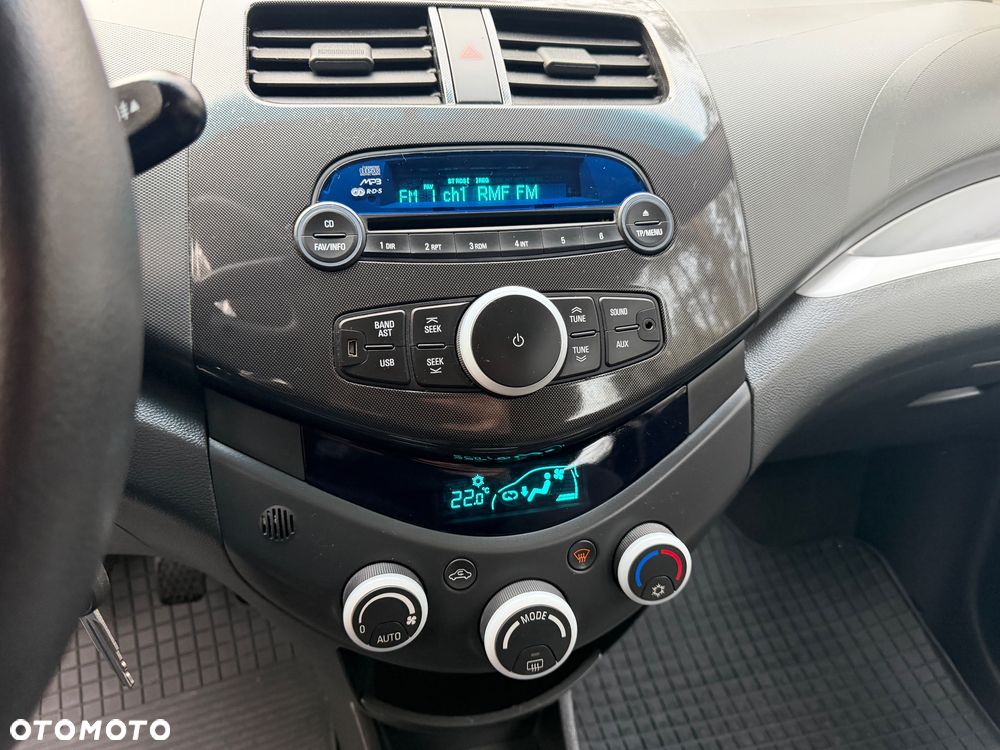 Chevrolet Spark 1.2 LTZ - 8