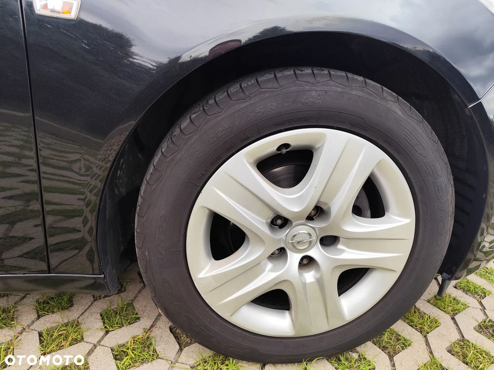 Opel Insignia 1.4 T Edition S&S - 9