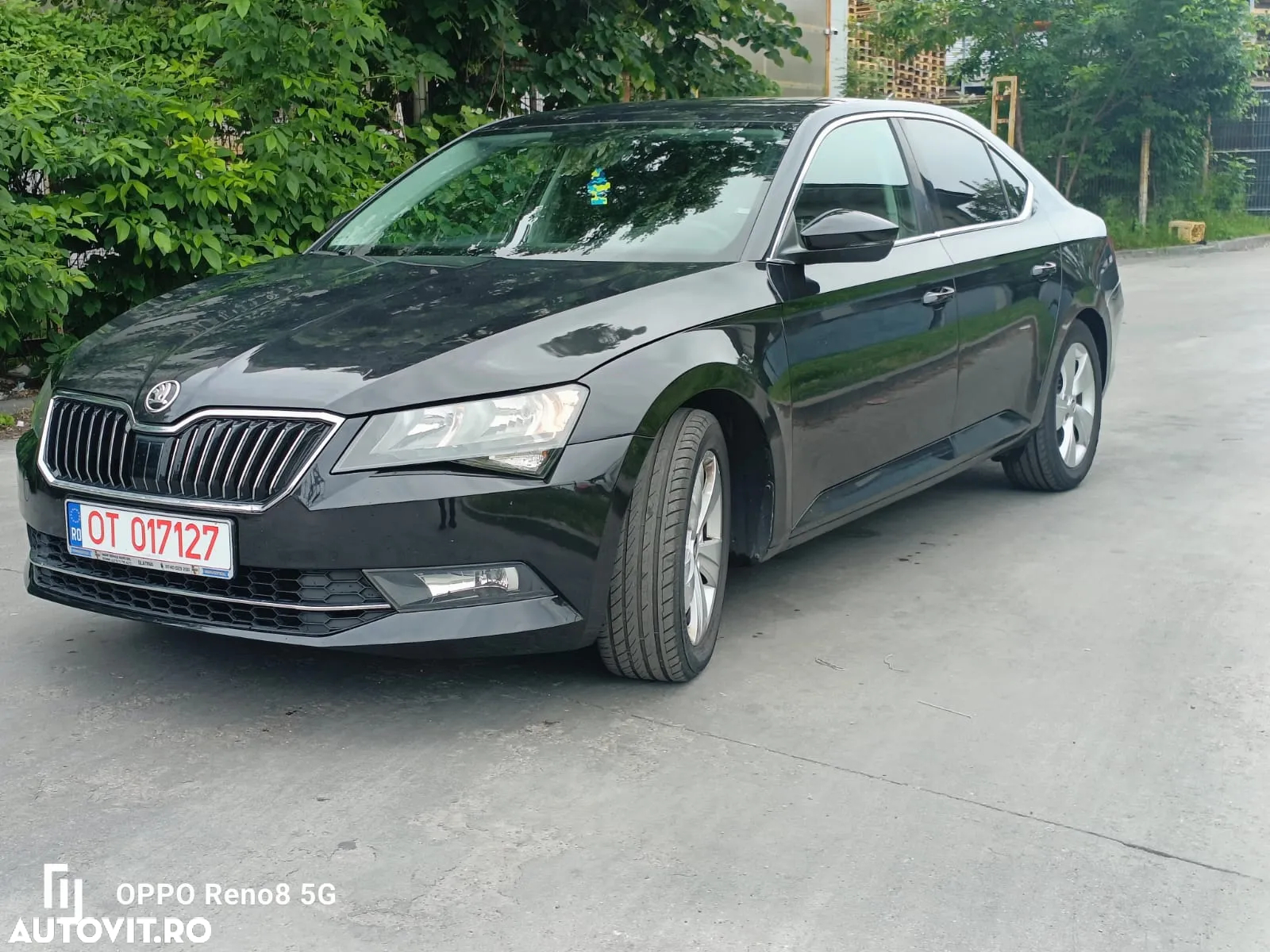 Skoda Superb 2.0 TDI Ambition - 14