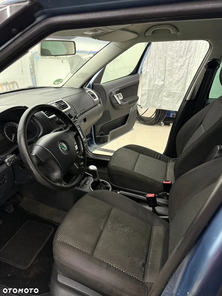 Skoda Roomster 1.4 16V Scout PLUS EDITION - 4