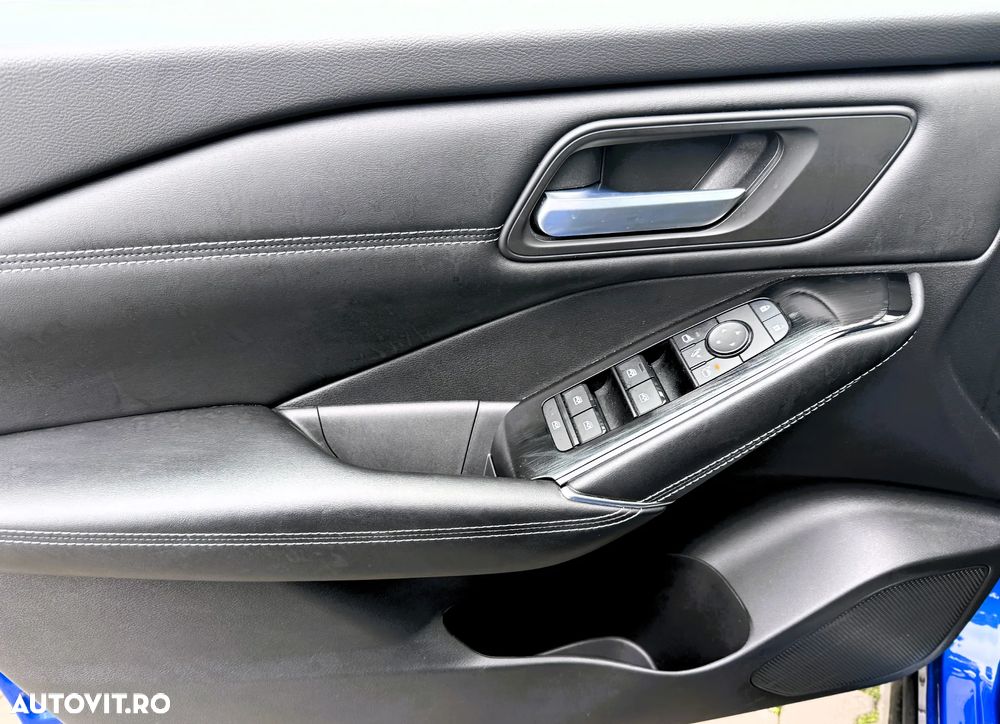 Nissan Qashqai 1.3 l MHEV X-Tronic N-Connecta - 34