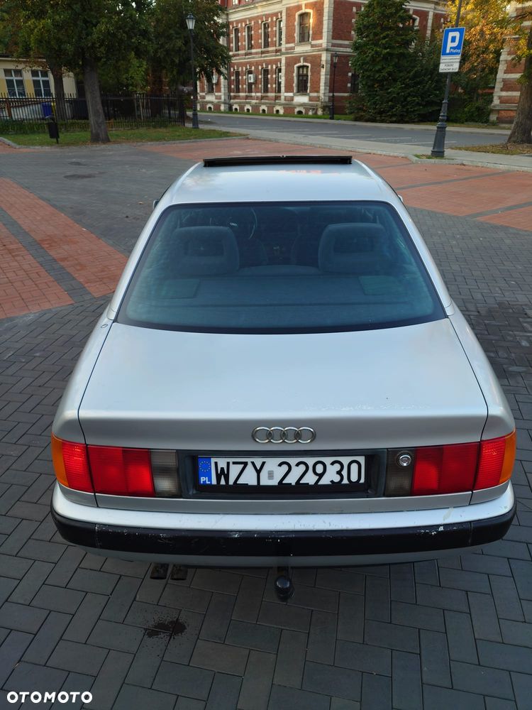 Audi 100 - 28