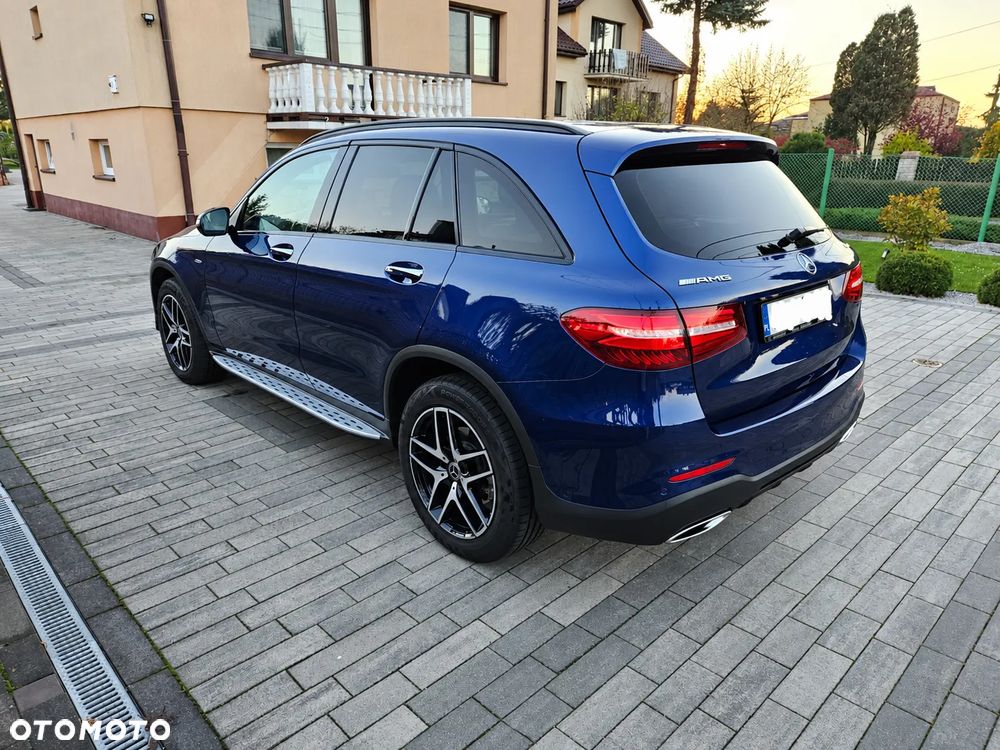 Mercedes-Benz Glc 2018 photo 4