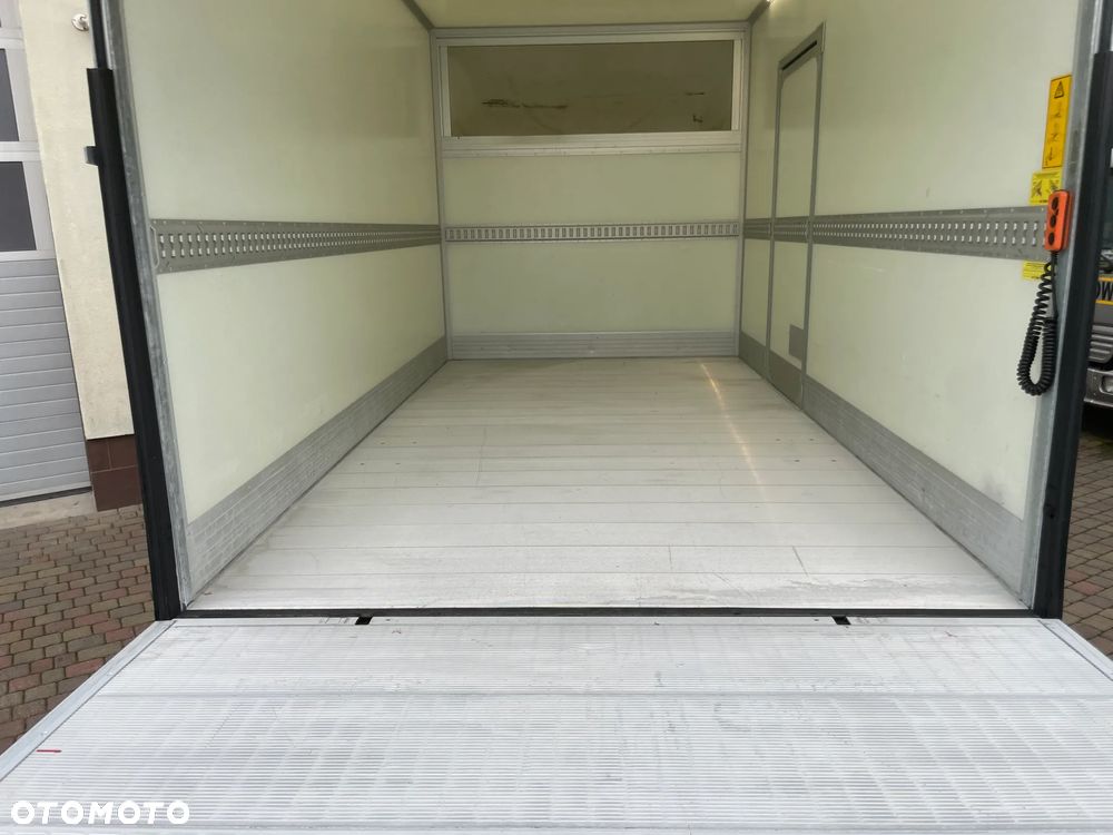 Renault Master Izoterma Winda - 12