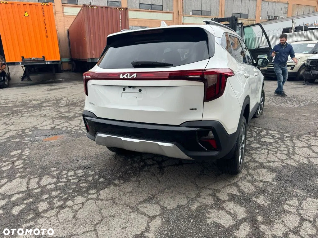 Kia Inny - 6