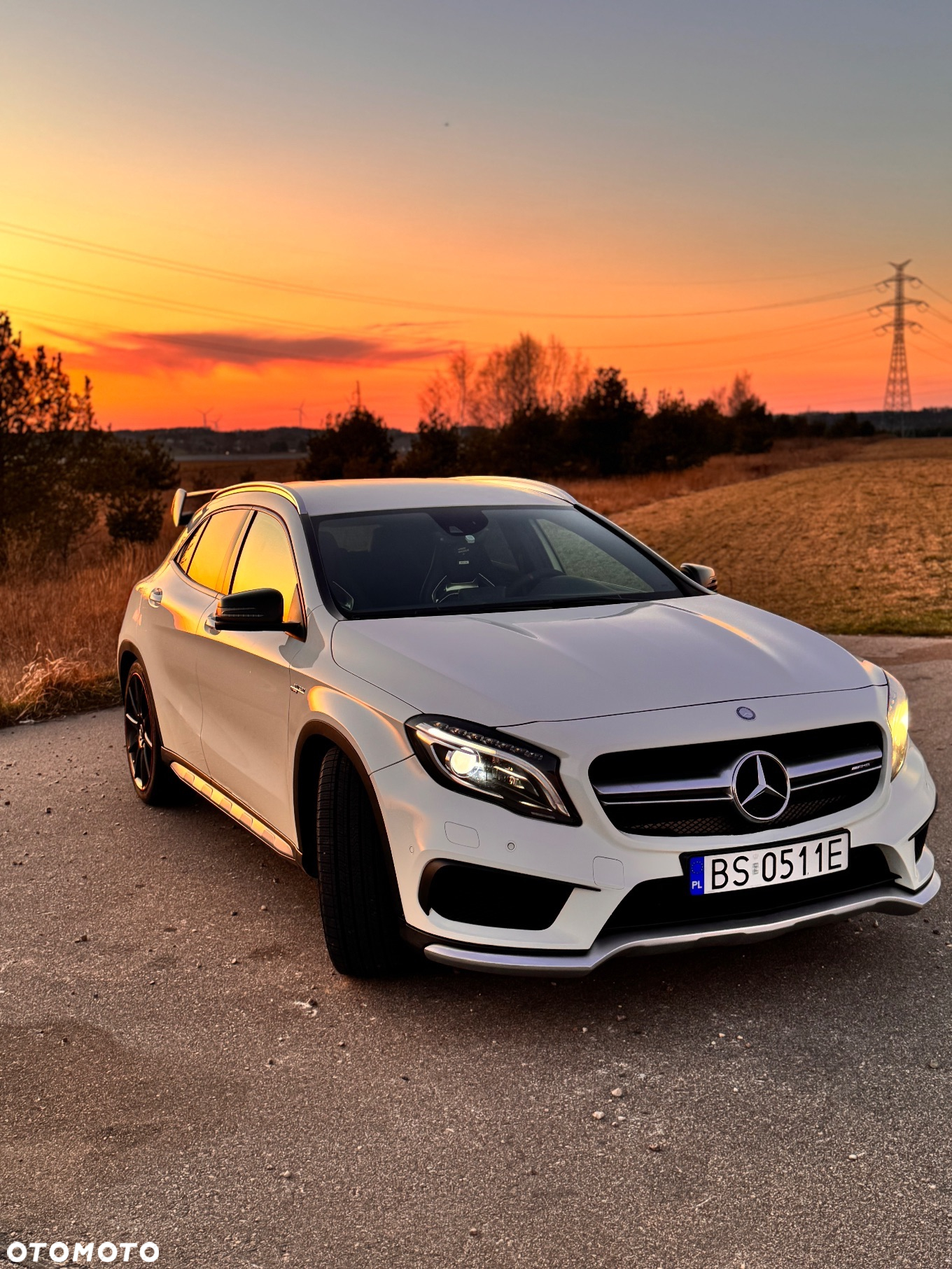 Mercedes-Benz GLA 45 AMG 4-Matic Edition 1 - 3