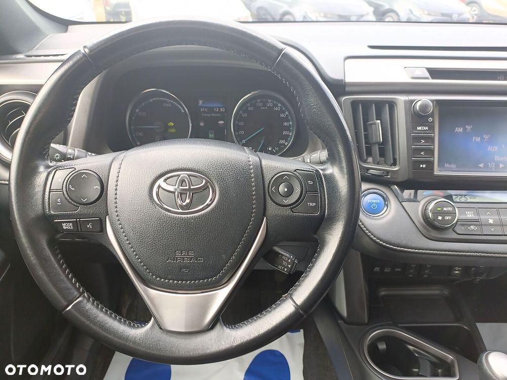 Toyota RAV4 Hybrid Style 4x2 - 16