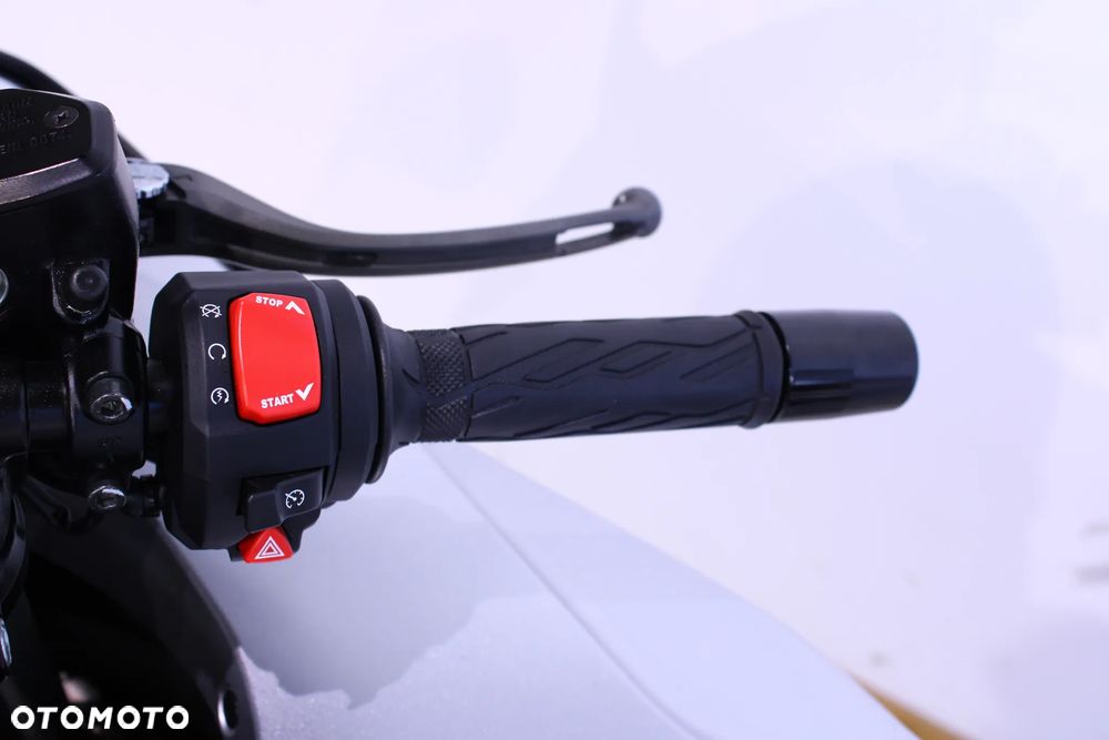 Suzuki Hayabusa - 10