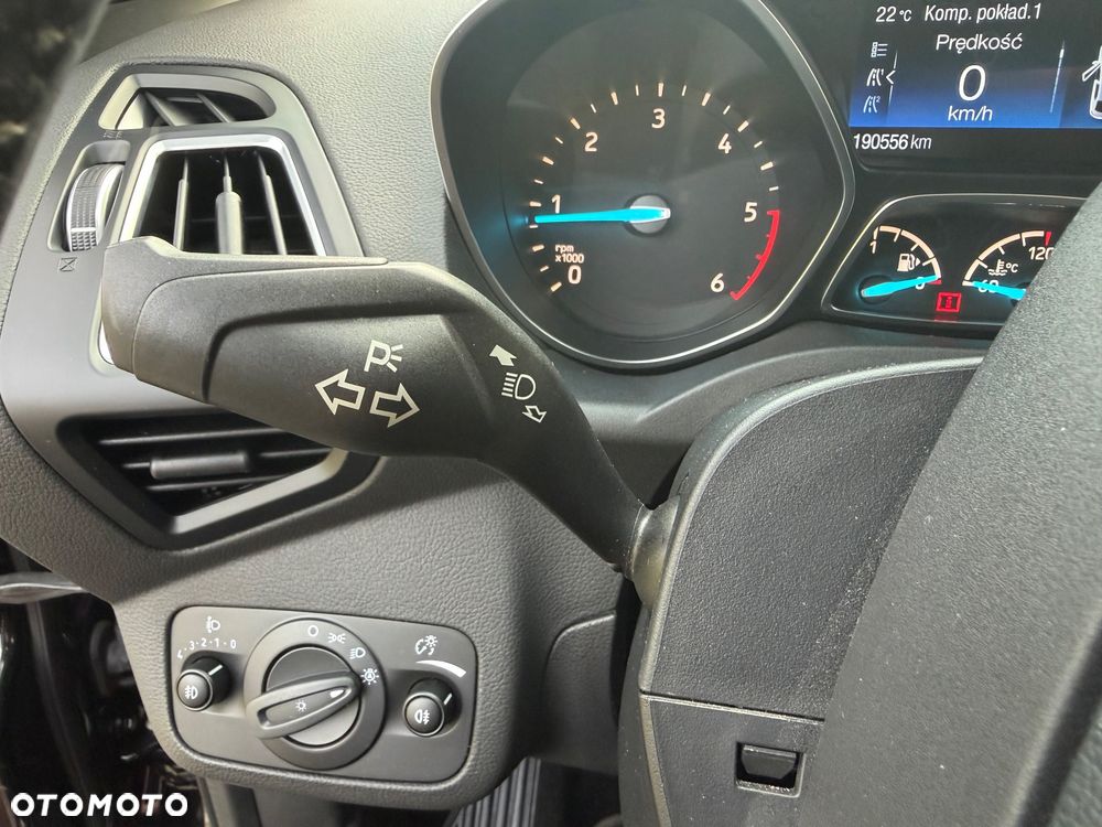 Ford Kuga - 26