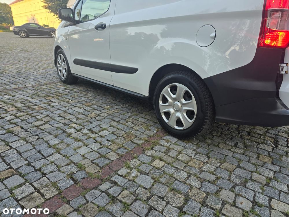 Ford TRANSIT COURIER - 4