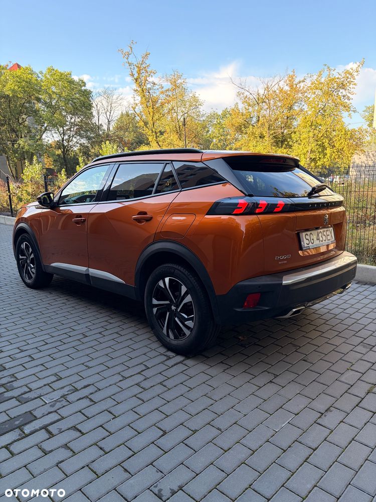 Peugeot 2008 1.2 PureTech Allure S&S - 2