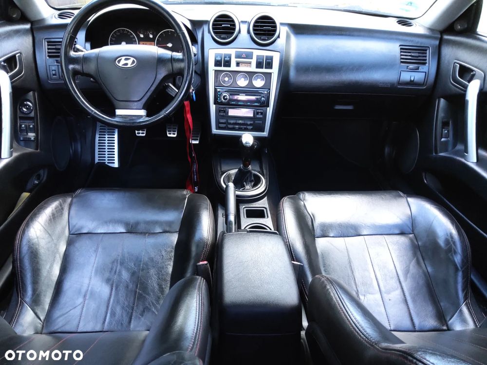 Hyundai Coupe - 17
