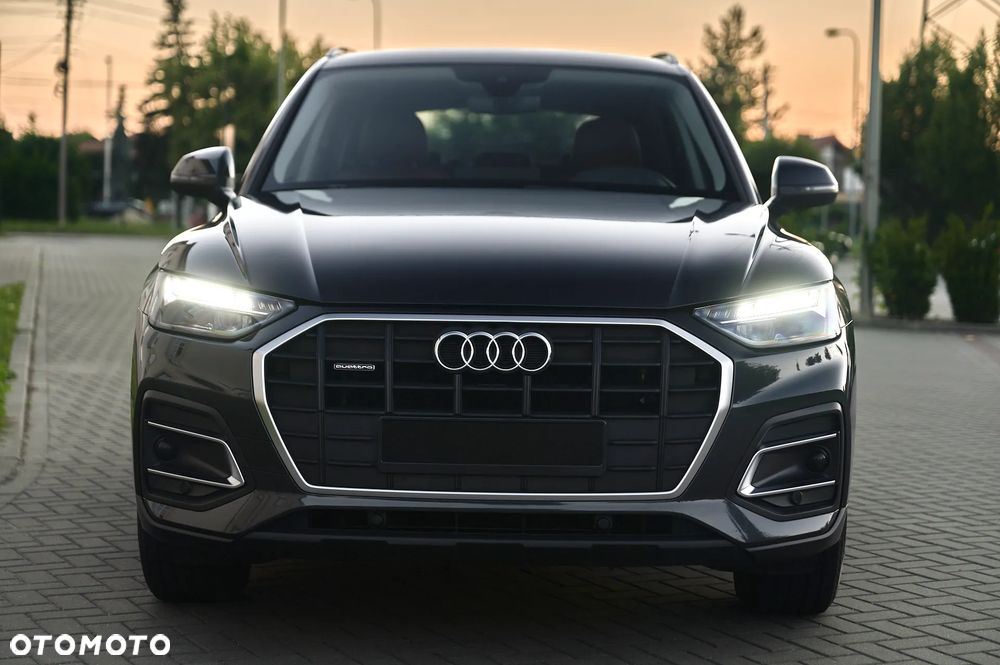 Audi Q5 40 TDI mHEV Quattro S tronic - 8