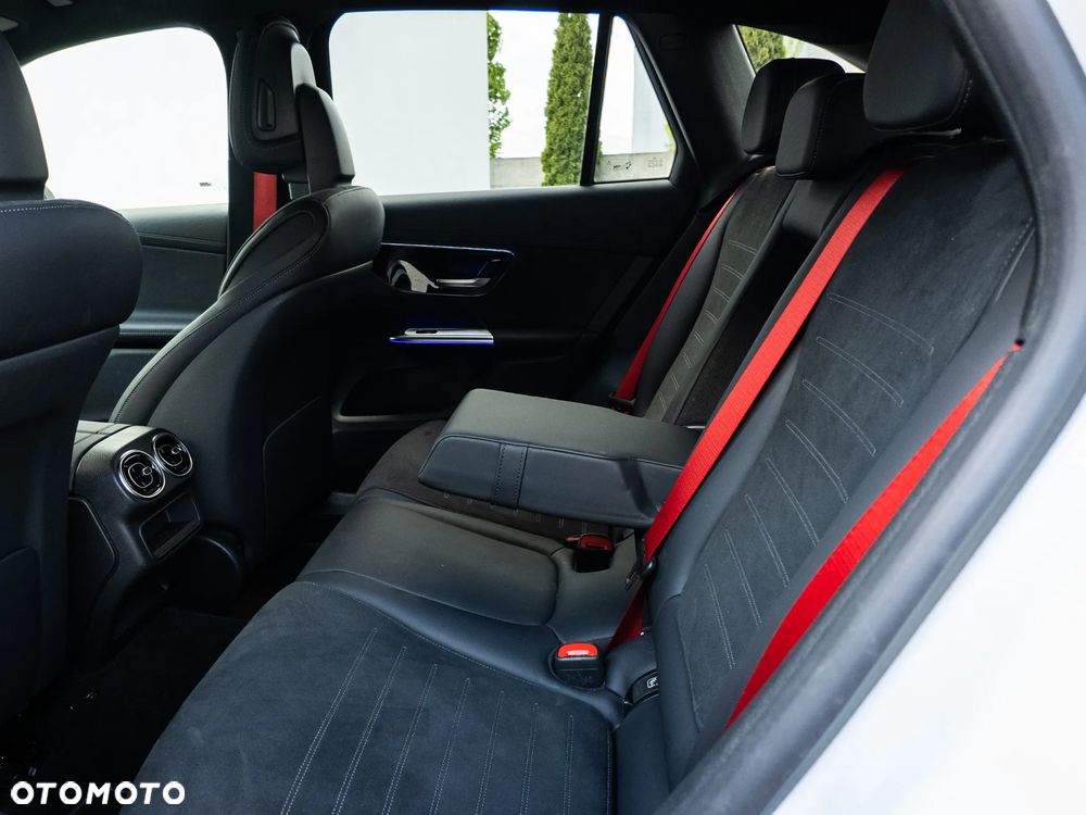 Mercedes-Benz GLC 220 d mHEV 4-Matic AMG Line - 18
