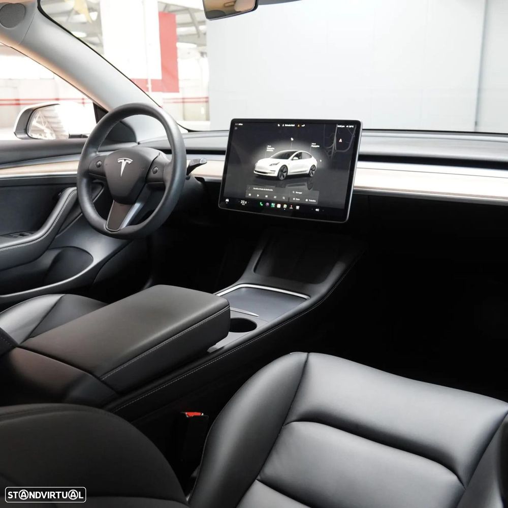 Tesla Model 3 Long Range AWD Dual Motor Performance - 11