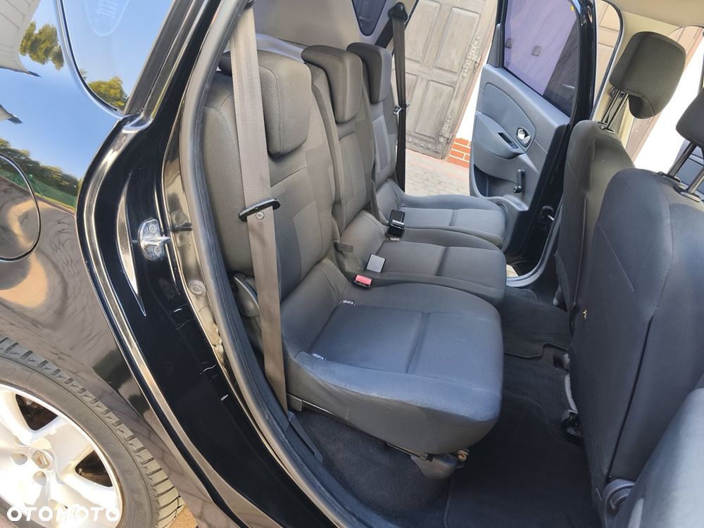 Renault Scenic 1.6 16V 110 TomTom Edition - 21