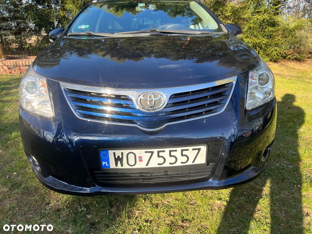 Toyota Avensis 2.0 D-4D Sol+NAVI - 2