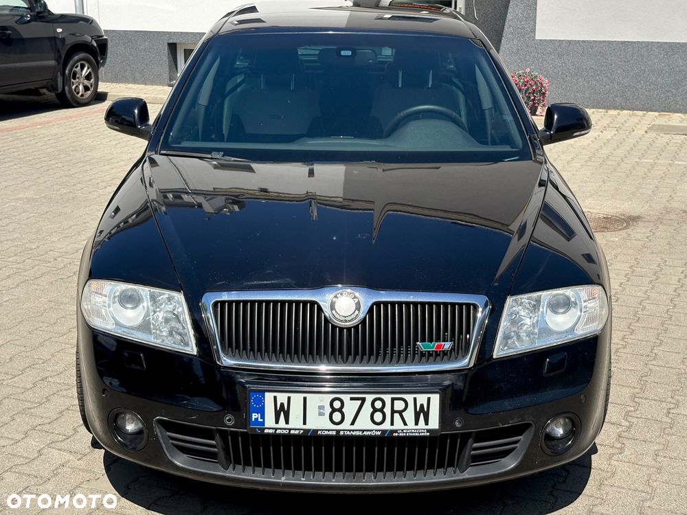 Skoda Octavia 2.0 TDI DPF DSG RS - 3