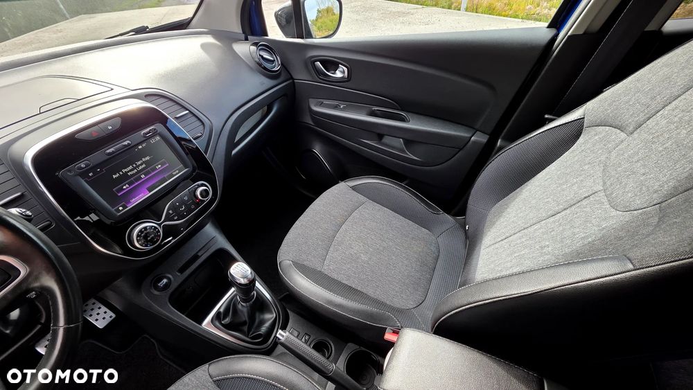 Renault Captur - 27