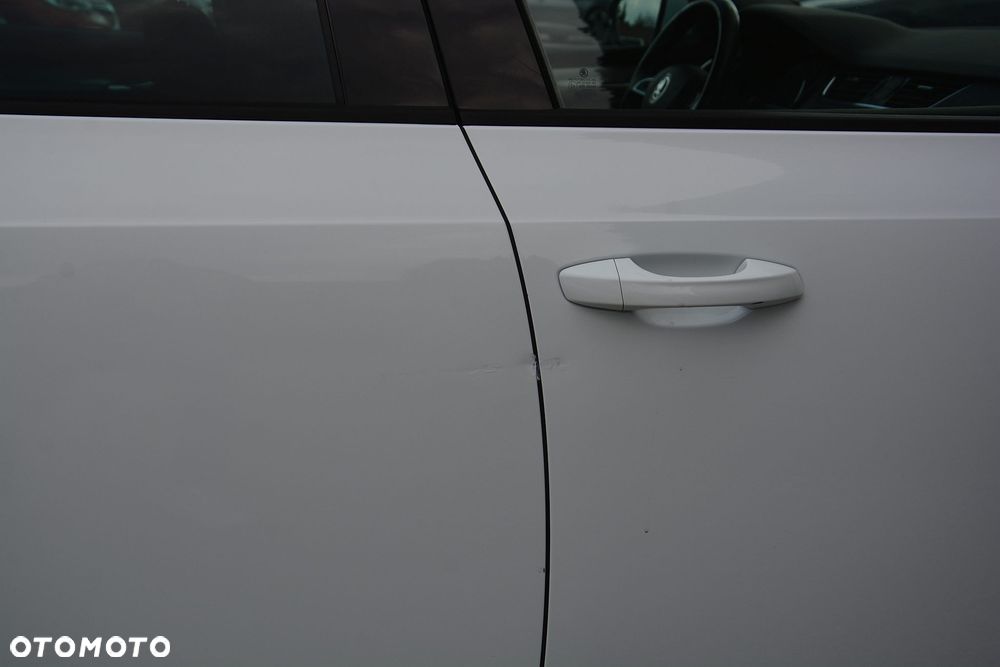 Skoda Octavia 2.0 TDI 4x4 DSG Ambition - 10