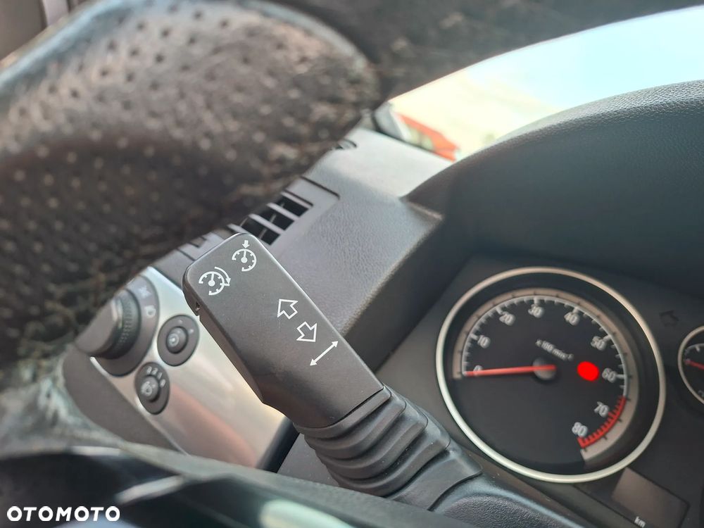 Opel Astra 1.8 Cosmo - 34