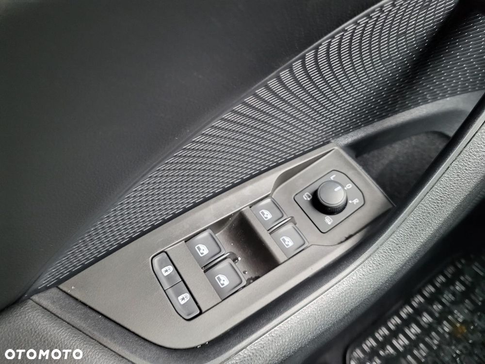 Skoda Octavia 2.0 TDI DSG Exclusive Plus - 22