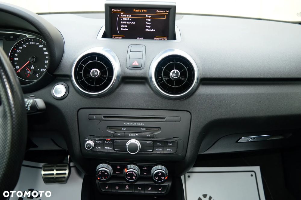 Audi A1 3-drzwiowe 1.4 TFSI S tronic S line Sportpaket - 21
