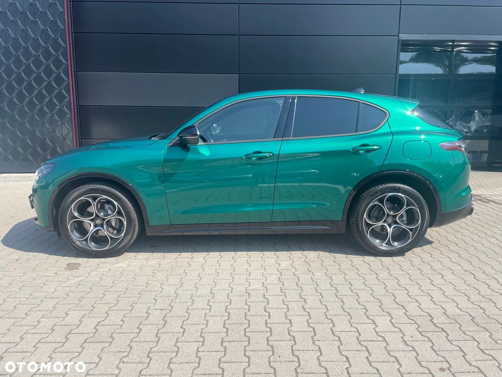 Alfa Romeo Stelvio 2.2 JTDM Sprint Q4 - 3