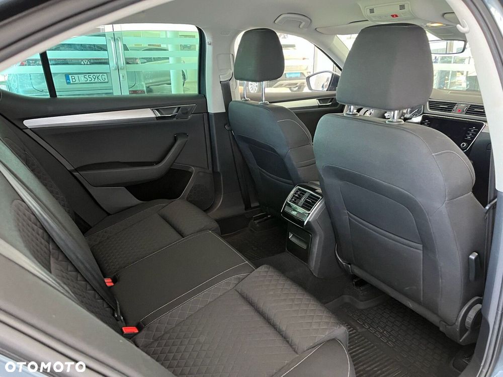 Skoda Superb 2.0 TSI Ambition DSG - 38
