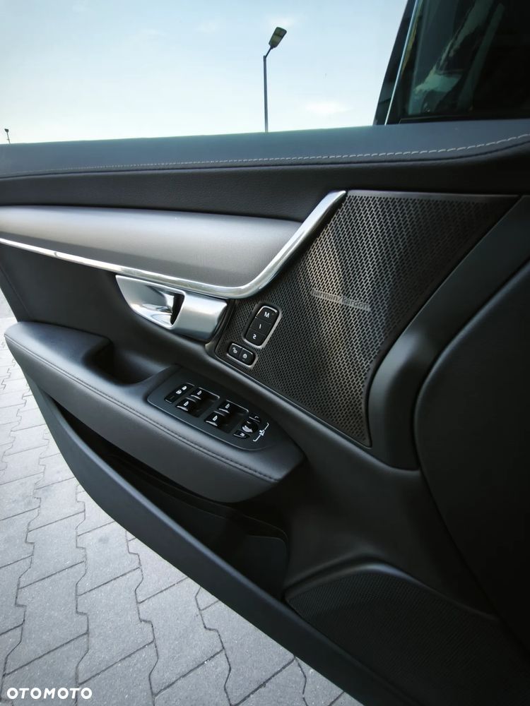 Volvo S90 T8 Recharge AWD Ultimate Dark - 27