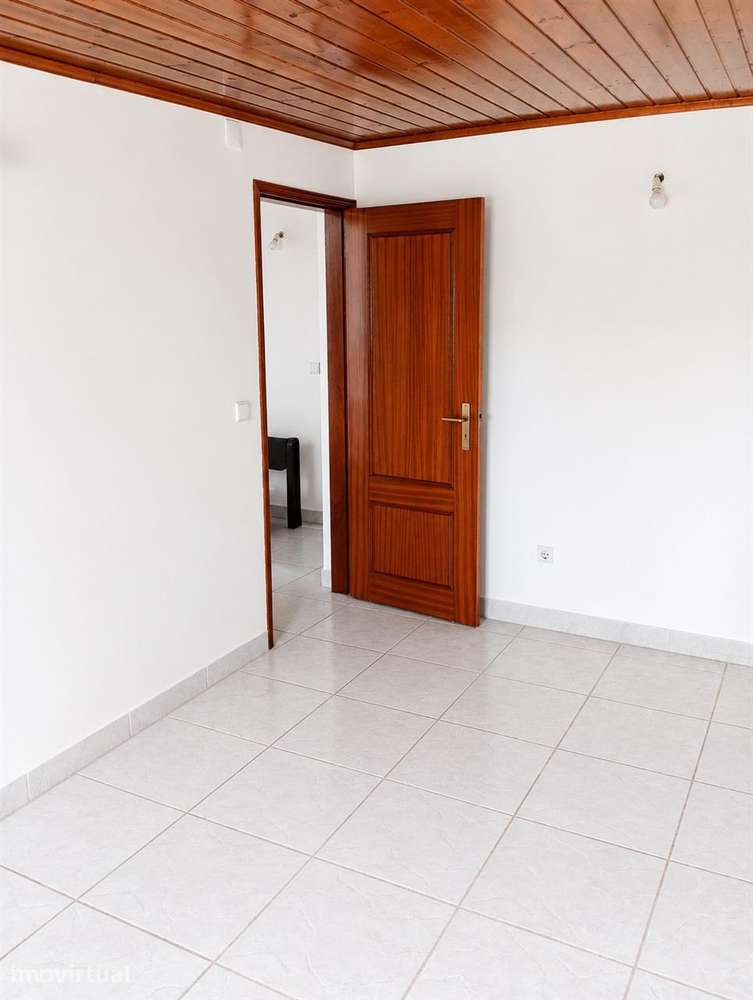 Apartamento T2 - Grande imagem: 3/6