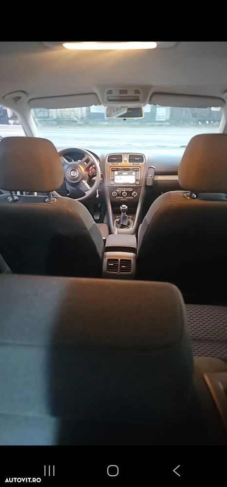 Volkswagen Golf 1.6 TDI DPF move - 7