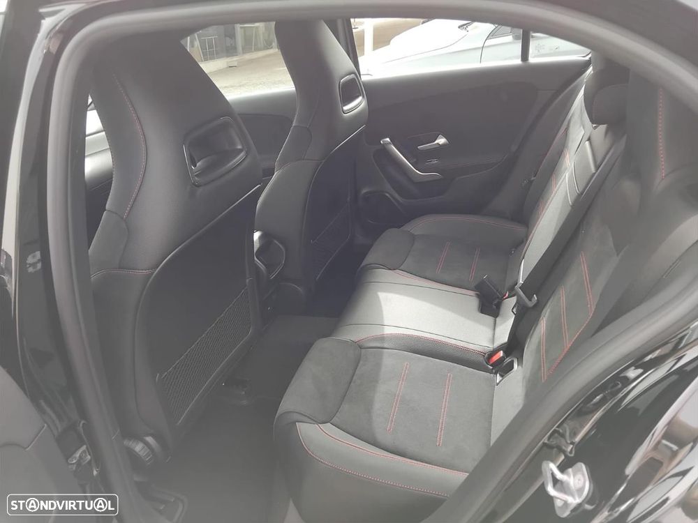 Mercedes-Benz A 180 - 11