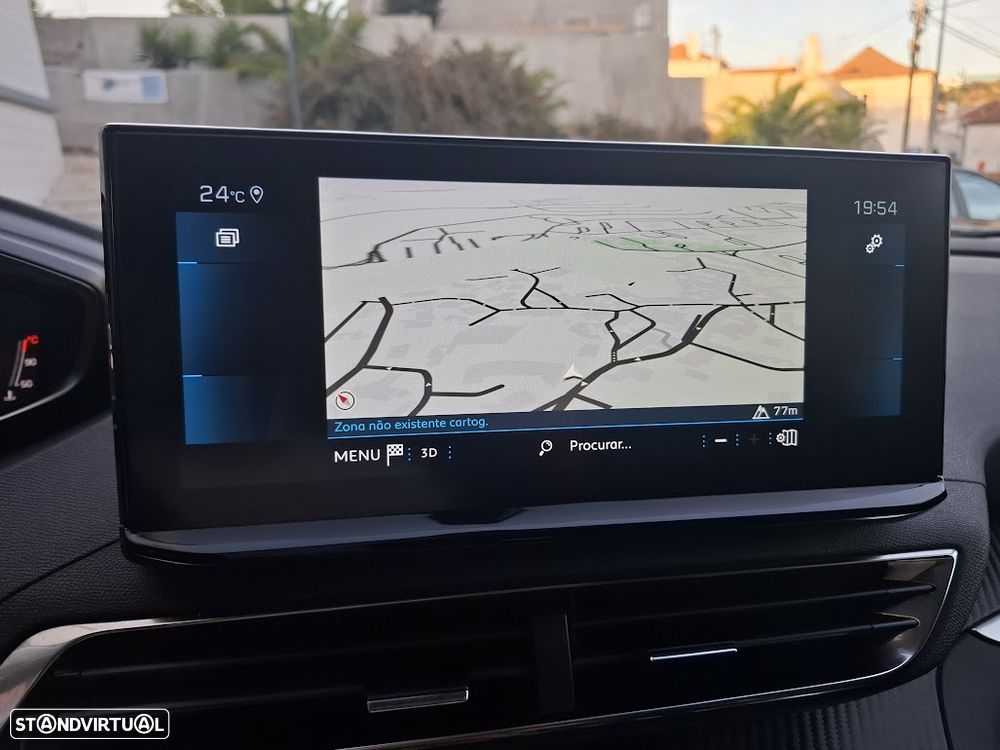 Peugeot 3008 1.2 PureTech Allure EAT8 - 18