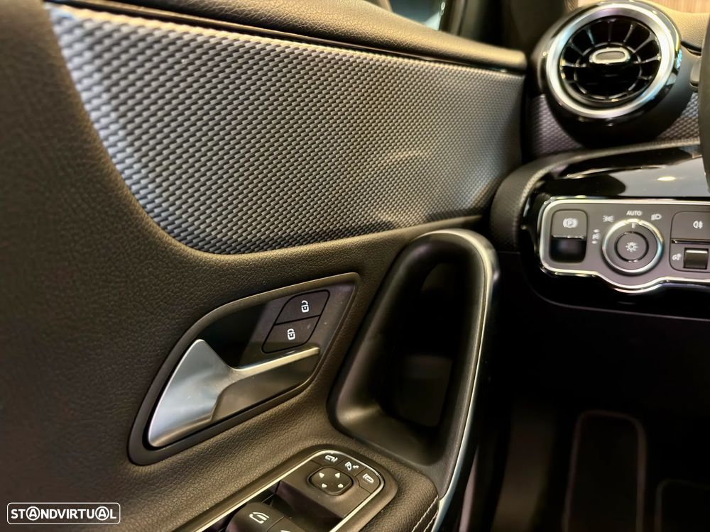Mercedes-Benz A 180 d Style Aut. - 38