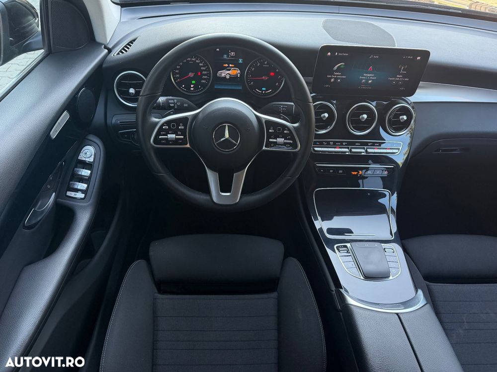 Mercedes-Benz GLC 200 4MATIC 9G-TRONIC - 12