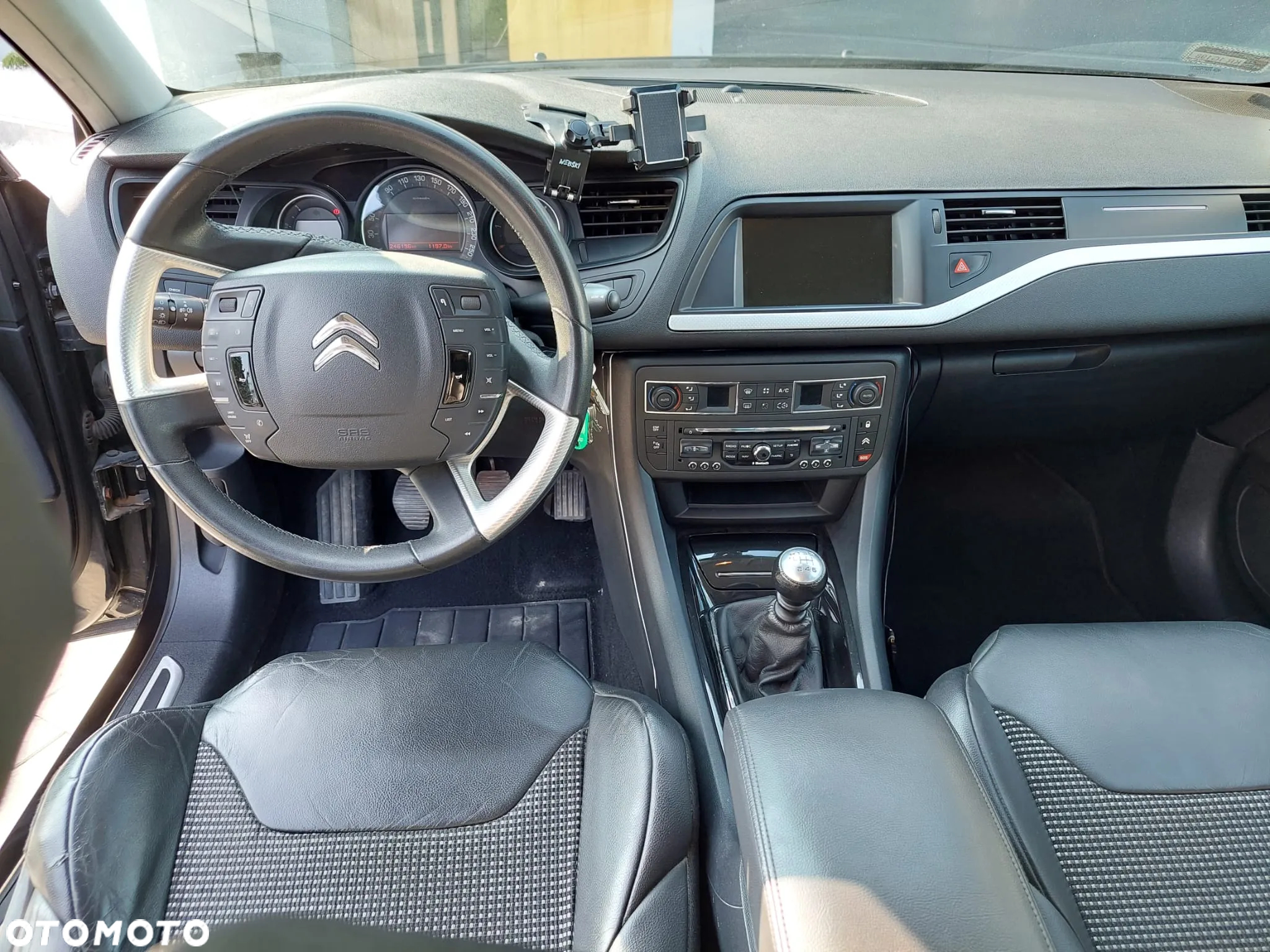 Citroën C5 Tourer HDi 140 FAP Exclusive - 14