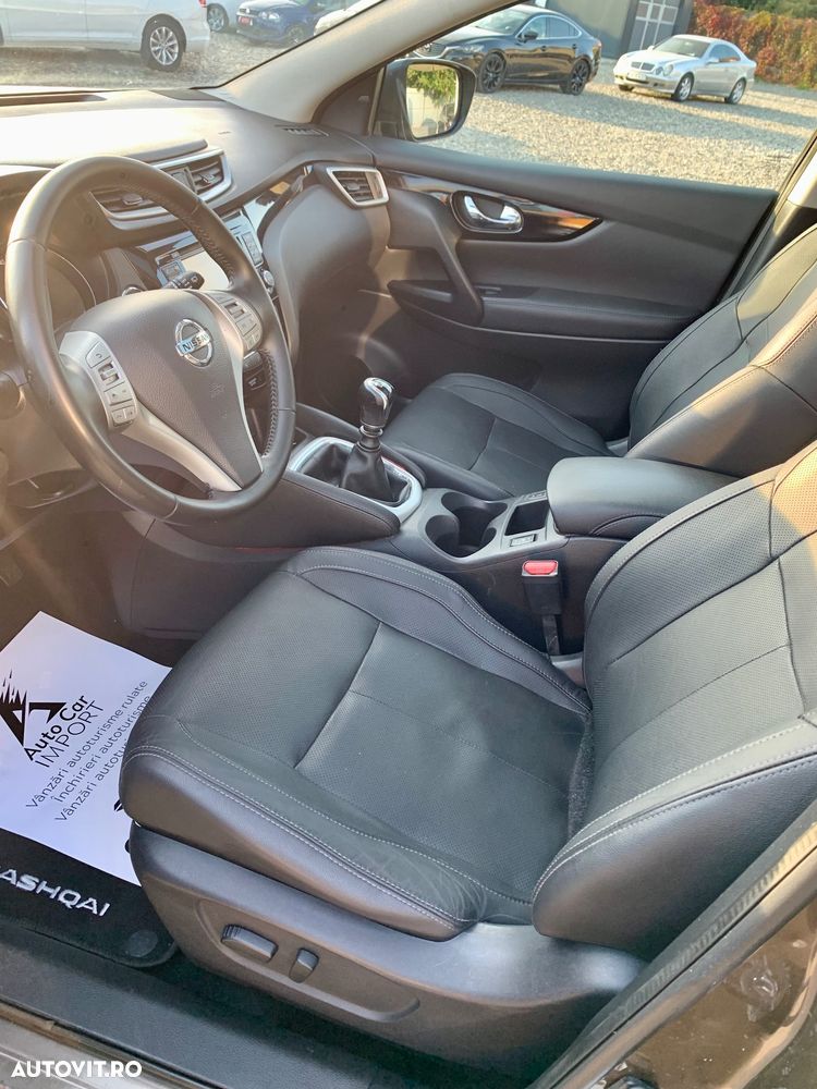 Nissan Qashqai 1.6 DCI DPF Start/Stop tekna - 9