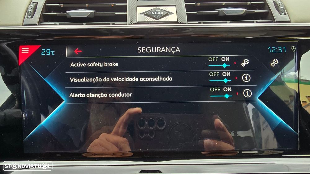 DS DS7 Crossback - 27