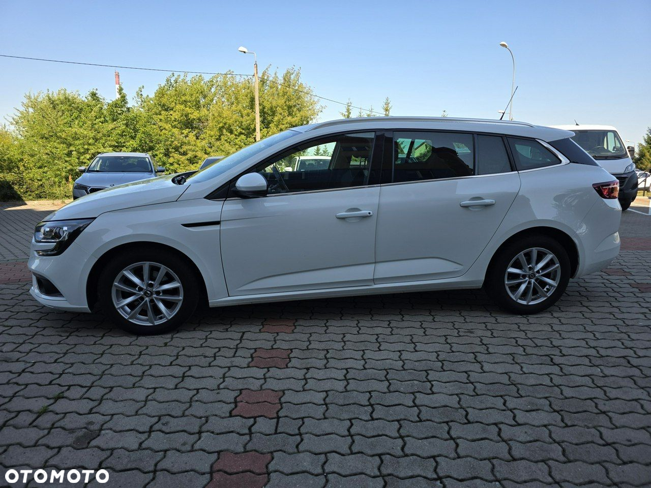 Renault Megane 1.5 Blue dCi Intens - 13