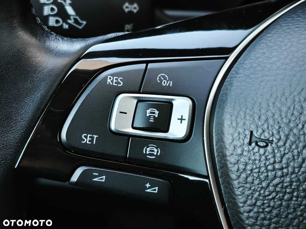 Volkswagen Tiguan 1.5 TSI EVO Comfortline - 21