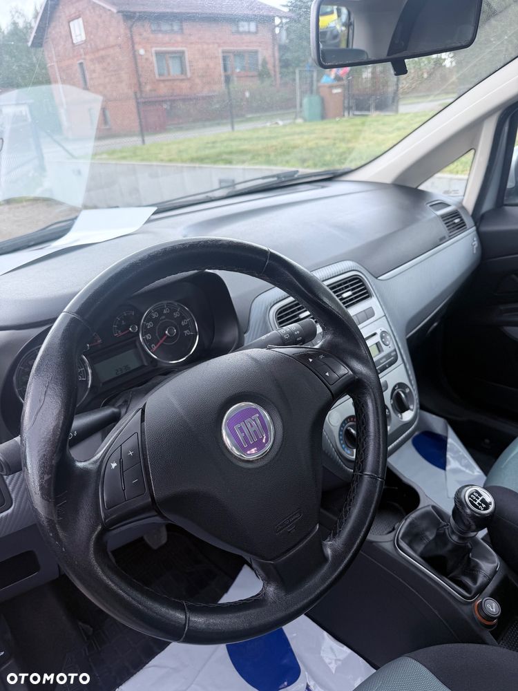 Fiat Punto - 12